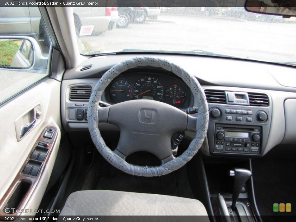 Quartz Gray Interior Dashboard for the 2002 Honda Accord SE Sedan #39252781