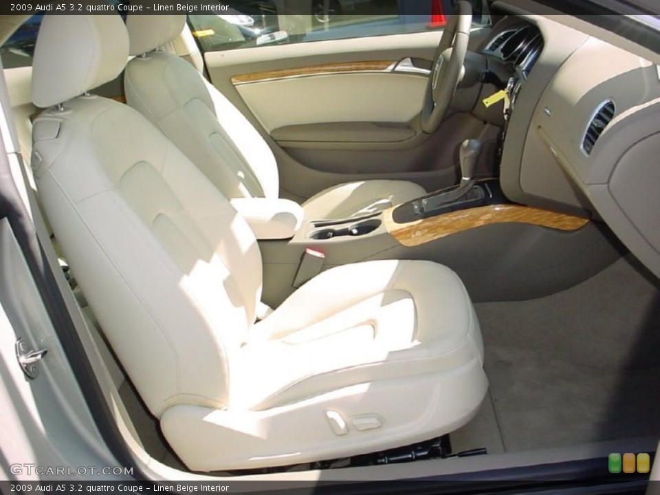 Linen Beige Interior Photo for the 2009 Audi A5 3.2 quattro Coupe #39253798