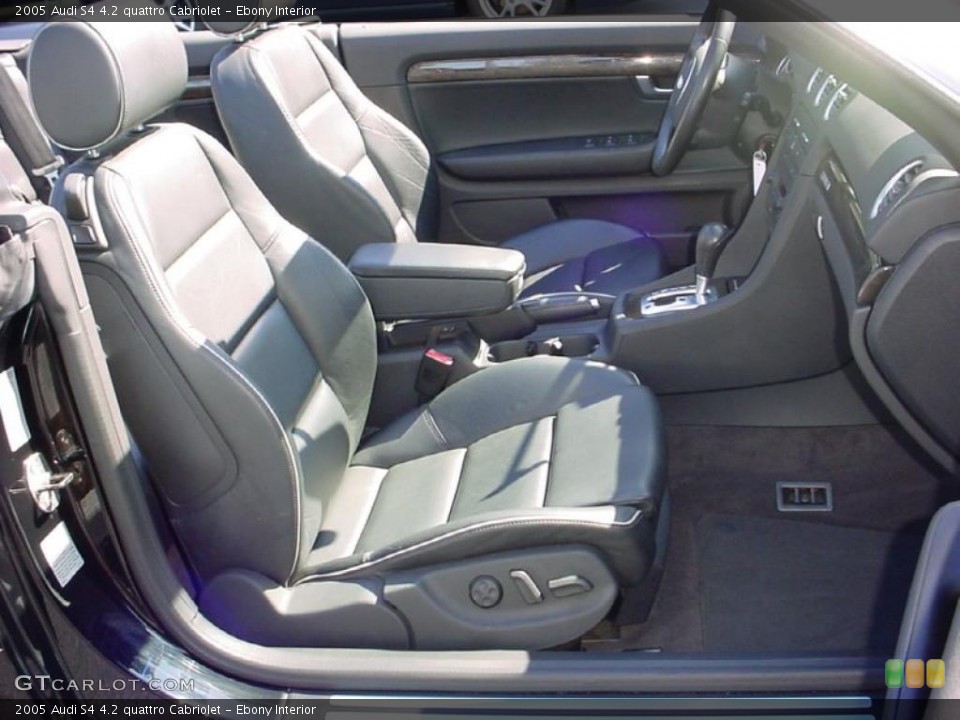 Ebony Interior Photo for the 2005 Audi S4 4.2 quattro Cabriolet #39254134