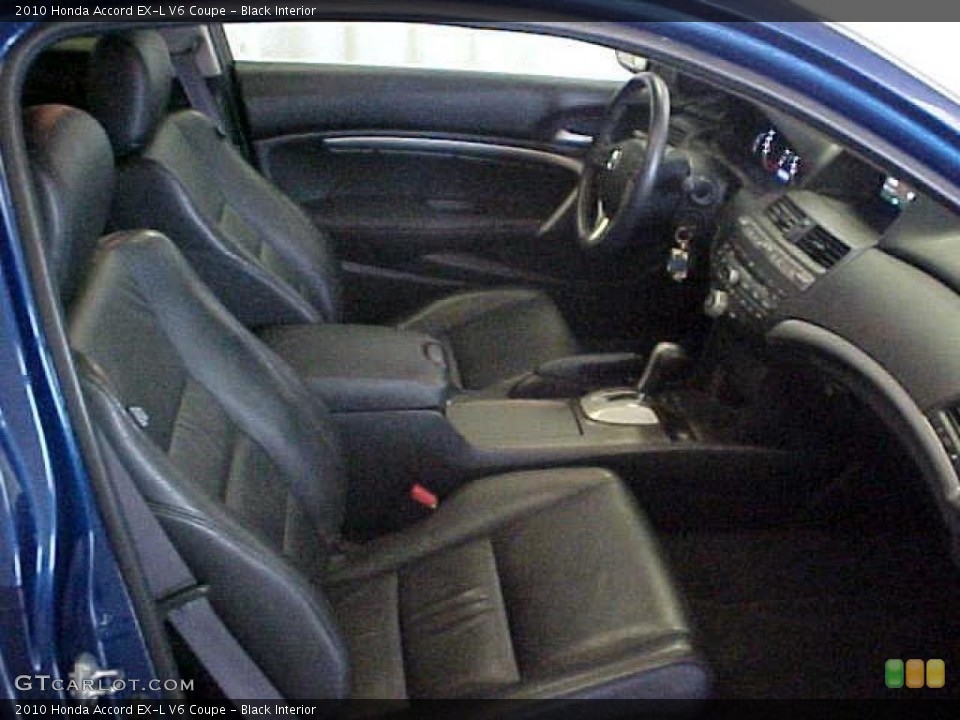 Black Interior Photo for the 2010 Honda Accord EX-L V6 Coupe #39259395