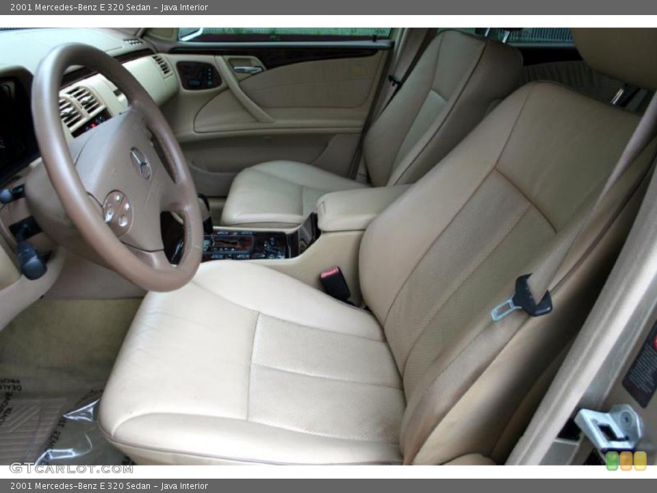 Java Interior Photo for the 2001 Mercedes-Benz E 320 Sedan #39260359