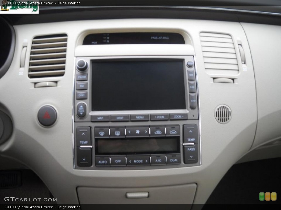 Beige Interior Controls for the 2010 Hyundai Azera Limited #39265323