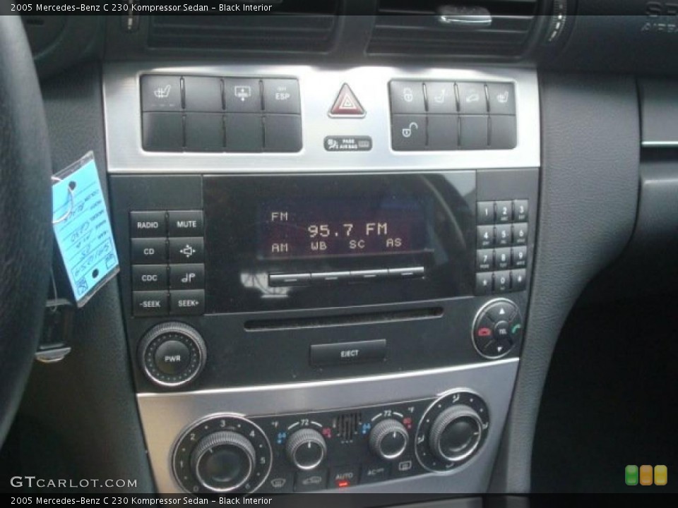 Black Interior Controls for the 2005 Mercedes-Benz C 230 Kompressor Sedan #39269375