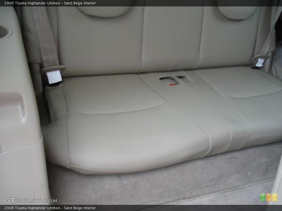 Sand Beige Interior Photo for the 2008 Toyota Highlander Limited #39271207