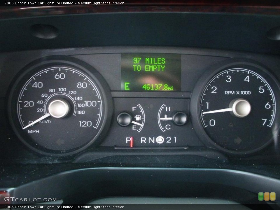 Medium Light Stone Interior Gauges for the 2006 Lincoln Town Car Signature Limited #39274823
