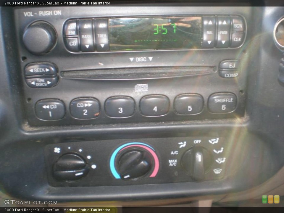 Medium Prairie Tan Interior Controls for the 2000 Ford Ranger XL SuperCab #39275751