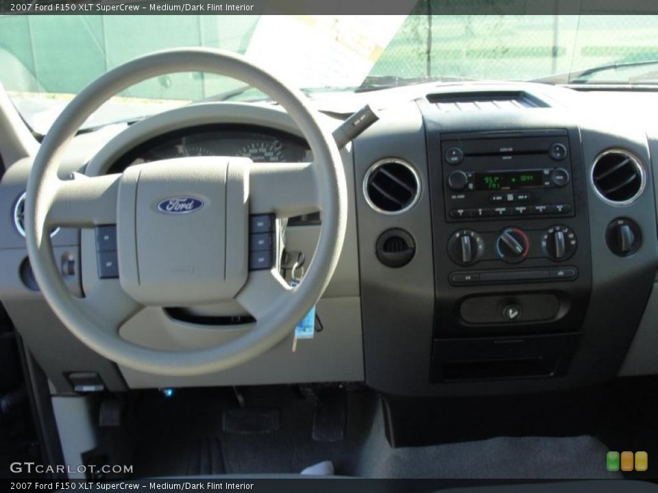 Medium/Dark Flint Interior Dashboard for the 2007 Ford F150 XLT SuperCrew #39277677