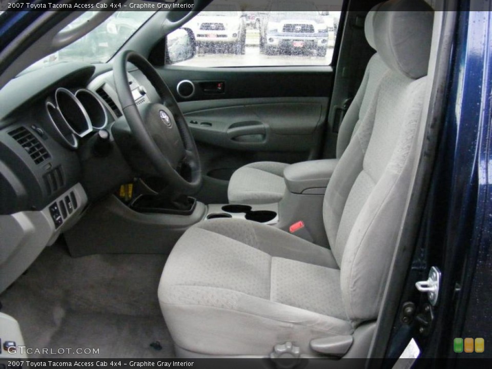 Graphite Gray Interior Photo for the 2007 Toyota Tacoma Access Cab 4x4 #39278887