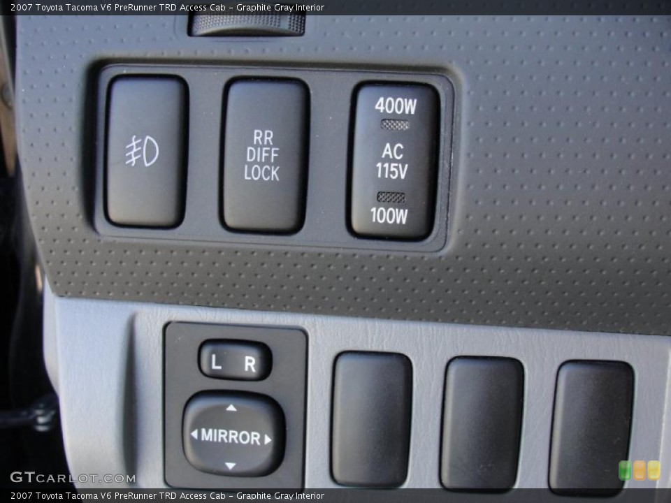 Graphite Gray Interior Controls for the 2007 Toyota Tacoma V6 PreRunner TRD Access Cab #39279183