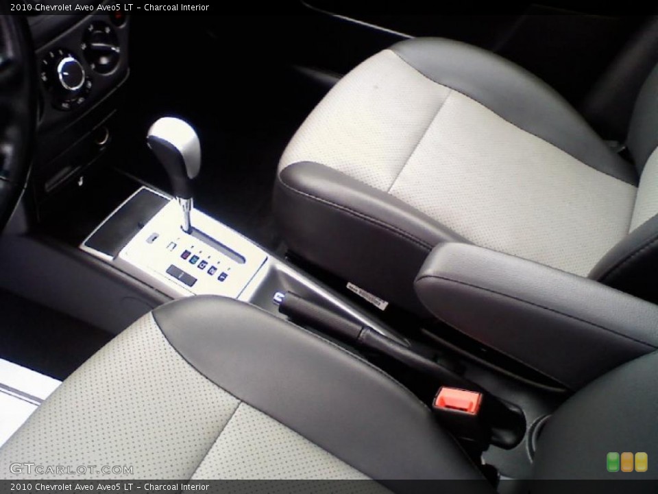 Charcoal Interior Photo for the 2010 Chevrolet Aveo Aveo5 LT #39282299