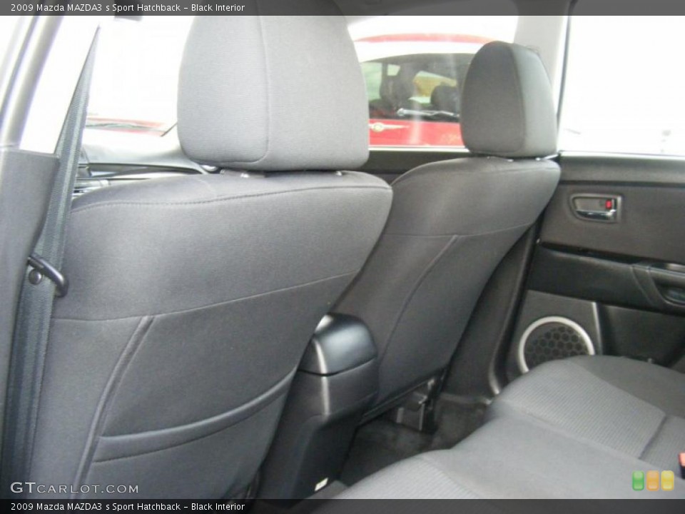 Black Interior Photo for the 2009 Mazda MAZDA3 s Sport Hatchback #39282383
