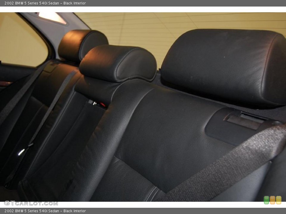 Black Interior Photo for the 2002 BMW 5 Series 540i Sedan #39282395