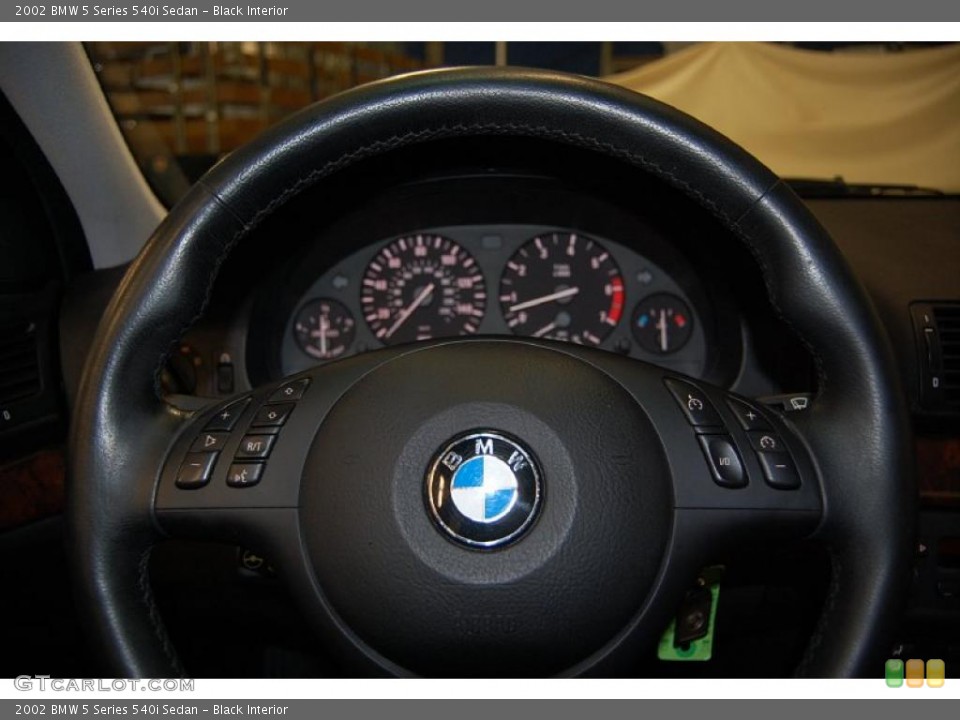 Black Interior Controls for the 2002 BMW 5 Series 540i Sedan #39282463