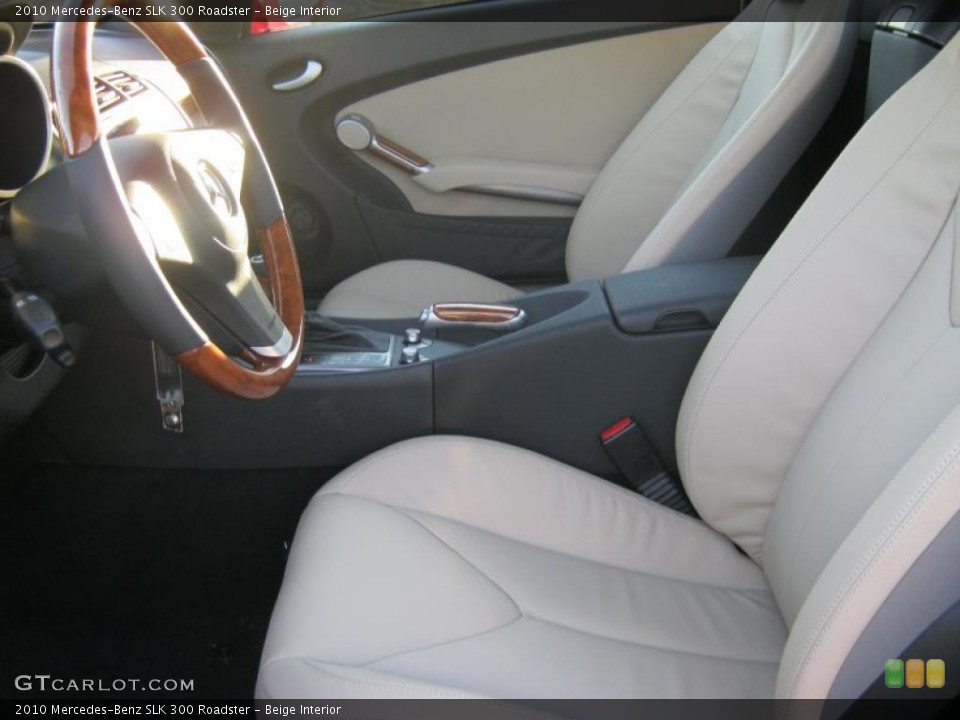 Beige Interior Photo for the 2010 Mercedes-Benz SLK 300 Roadster #39283823