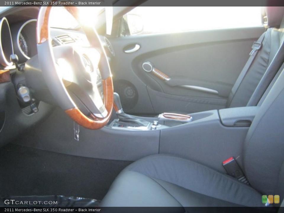 Black Interior Photo for the 2011 Mercedes-Benz SLK 350 Roadster #39284359