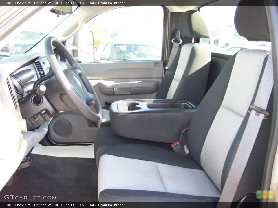 Dark Titanium Interior Photo for the 2007 Chevrolet Silverado 2500HD Regular Cab #39288515
