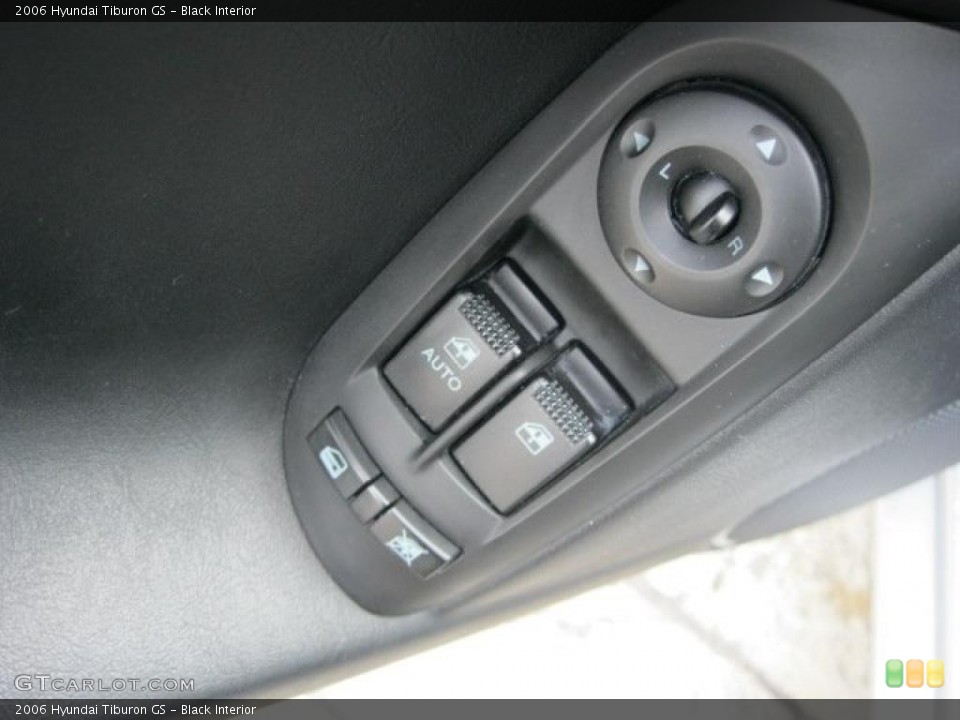 Black Interior Controls for the 2006 Hyundai Tiburon GS #39289935
