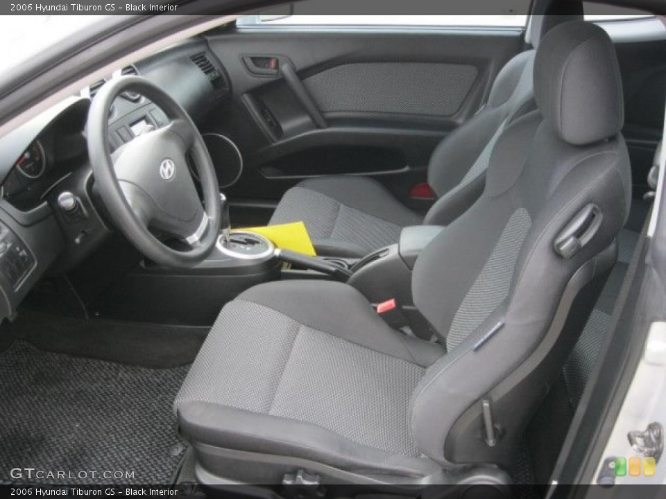 Black Interior Photo for the 2006 Hyundai Tiburon GS #39289947