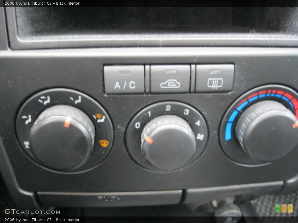 Black Interior Controls for the 2006 Hyundai Tiburon GS #39290047