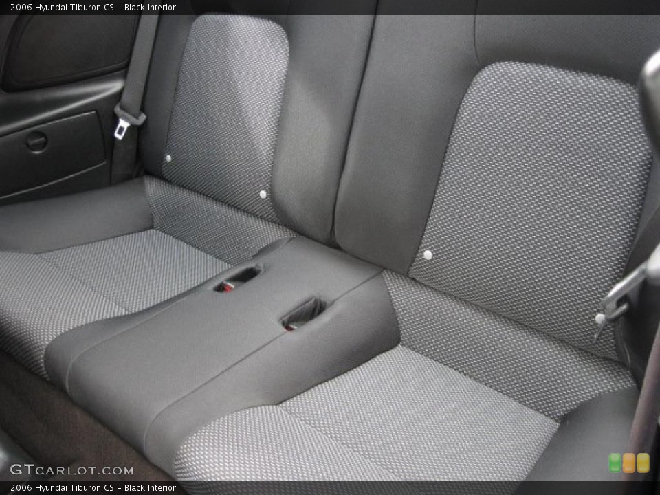 Black Interior Photo for the 2006 Hyundai Tiburon GS #39290099