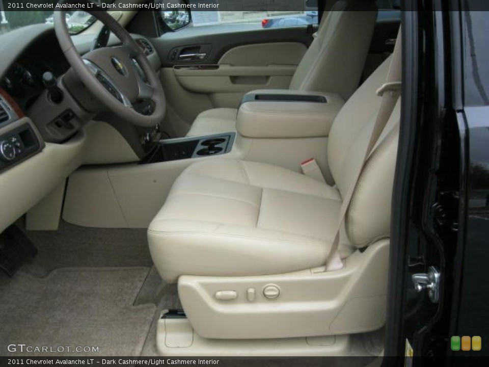 Dark Cashmere/Light Cashmere Interior Photo for the 2011 Chevrolet Avalanche LT #39295519
