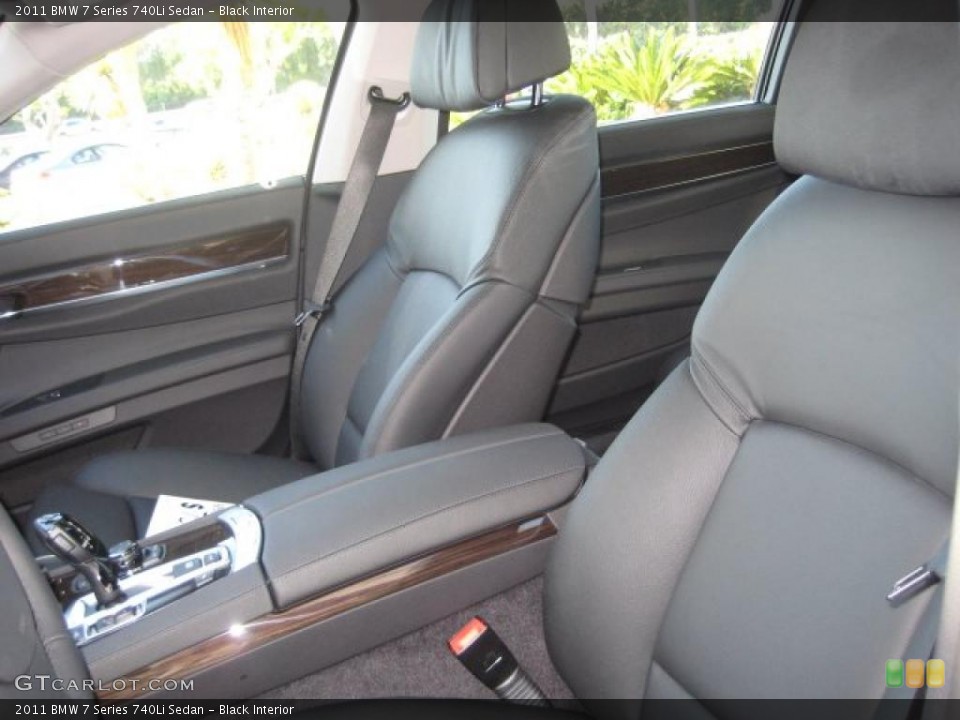Black Interior Photo for the 2011 BMW 7 Series 740Li Sedan #39299349