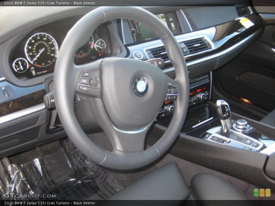 Black Interior Prime Interior for the 2010 BMW 5 Series 535i Gran Turismo #39299641