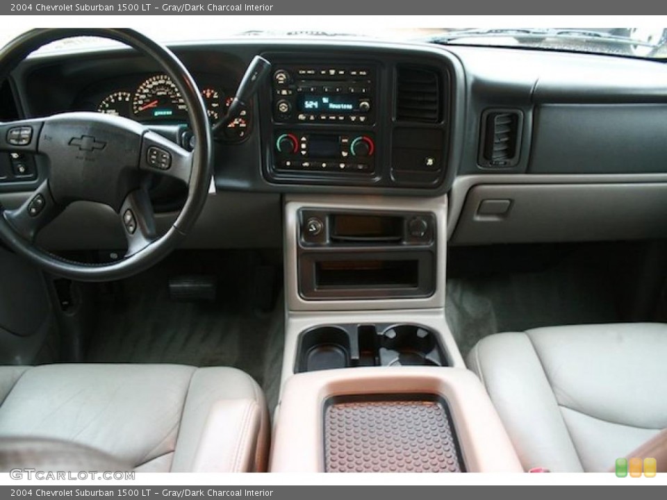 Gray/Dark Charcoal Interior Dashboard for the 2004 Chevrolet Suburban 1500 LT #39301161