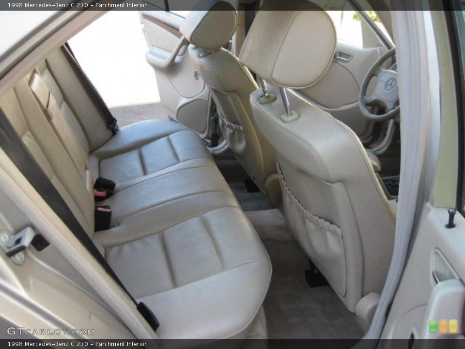 Parchment Interior Photo for the 1998 Mercedes-Benz C 230 #39302921