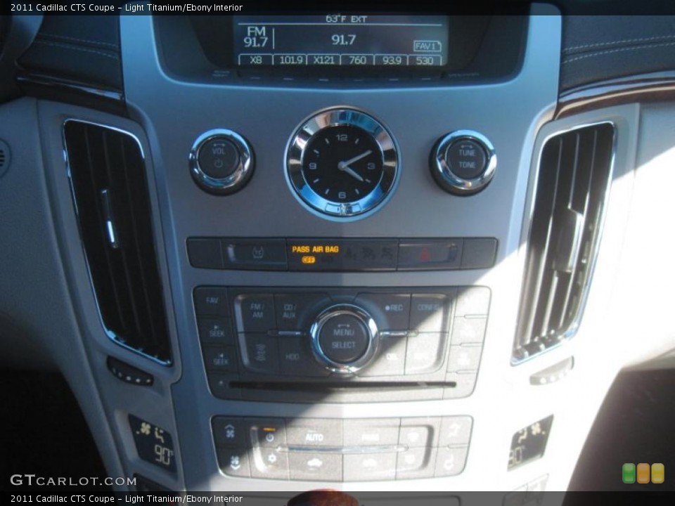 Light Titanium/Ebony Interior Controls for the 2011 Cadillac CTS Coupe #39304573