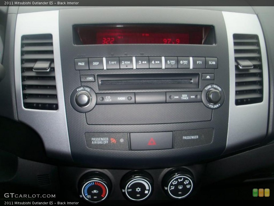 Black Interior Controls for the 2011 Mitsubishi Outlander ES #39304817