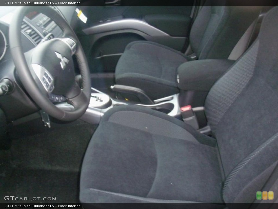 Black Interior Photo for the 2011 Mitsubishi Outlander ES #39305237