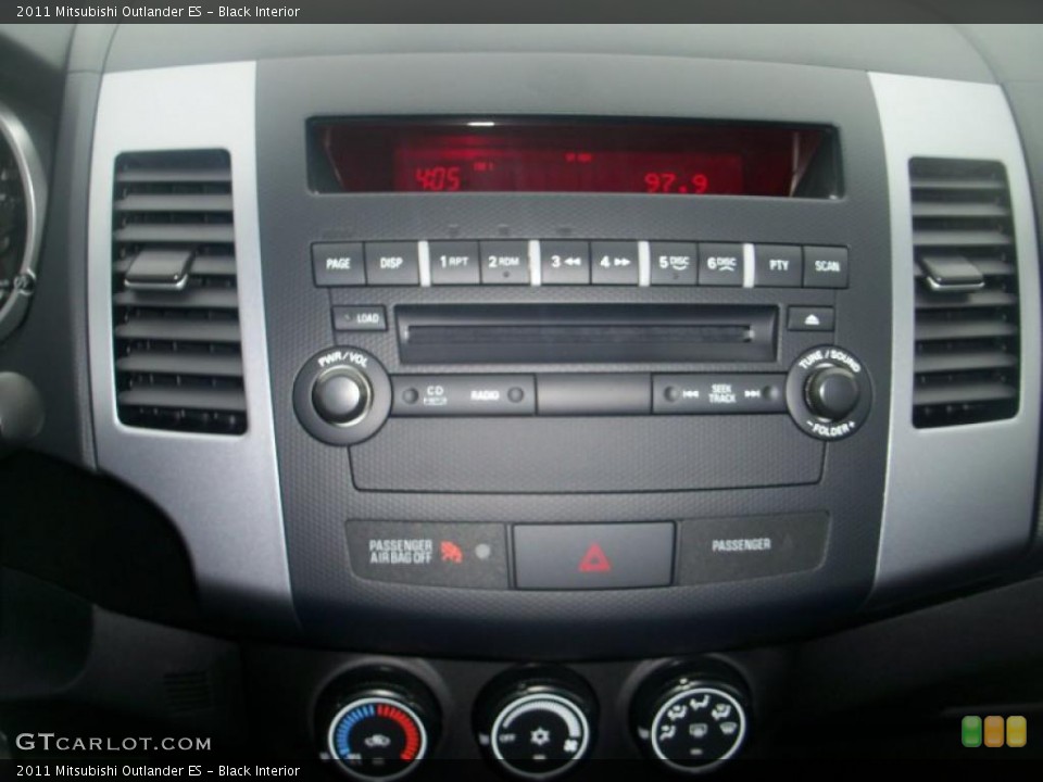 Black Interior Controls for the 2011 Mitsubishi Outlander ES #39305269