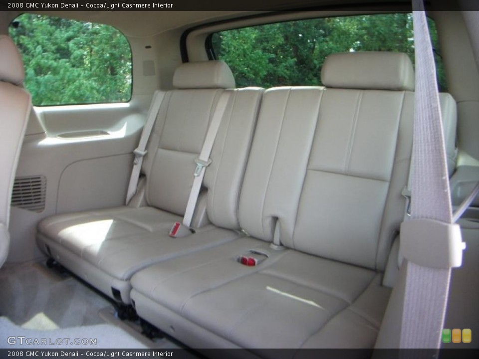 Cocoa/Light Cashmere Interior Photo for the 2008 GMC Yukon Denali #39305289