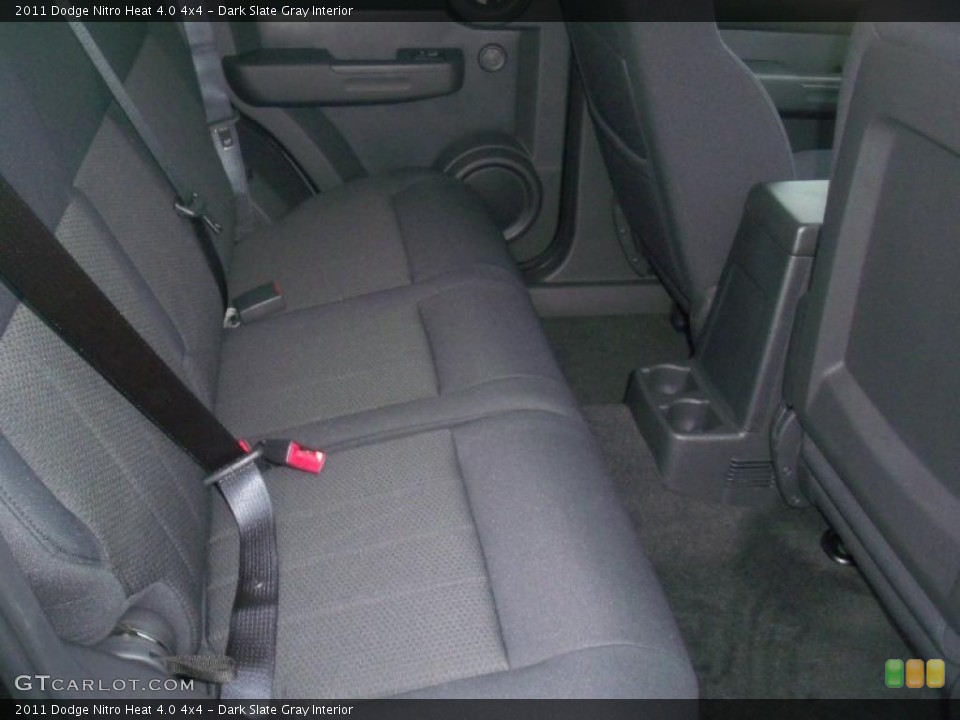 Dark Slate Gray Interior Photo for the 2011 Dodge Nitro Heat 4.0 4x4 #39305973