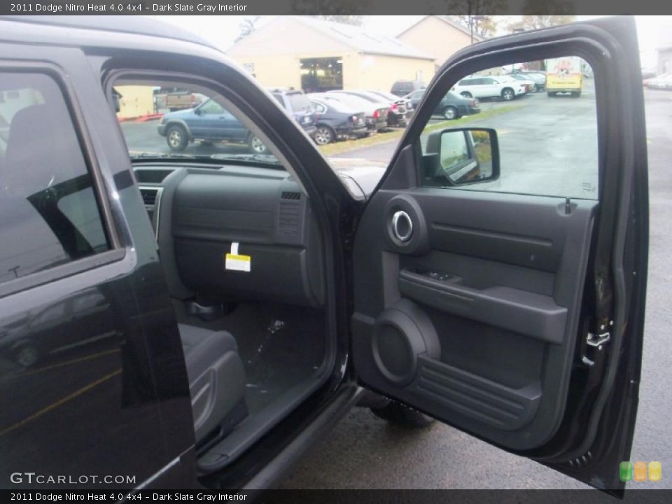 Dark Slate Gray Interior Door Panel for the 2011 Dodge Nitro Heat 4.0 4x4 #39305989
