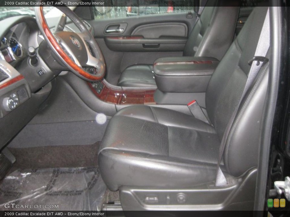 Ebony/Ebony Interior Photo for the 2009 Cadillac Escalade EXT AWD #39306049