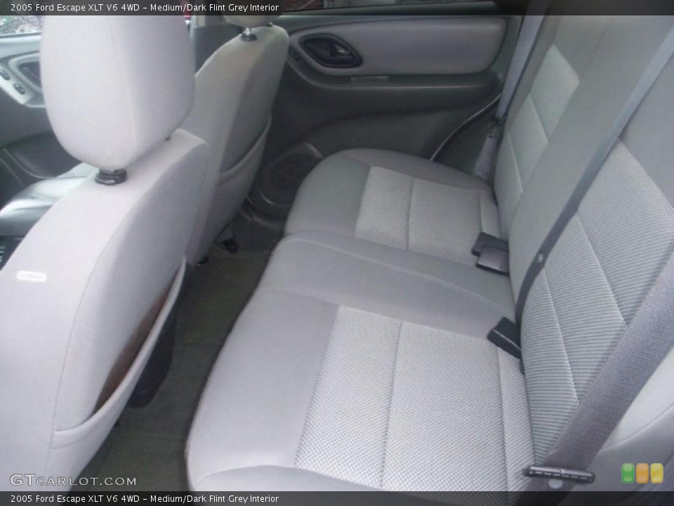 Medium/Dark Flint Grey Interior Photo for the 2005 Ford Escape XLT V6 4WD #39306557