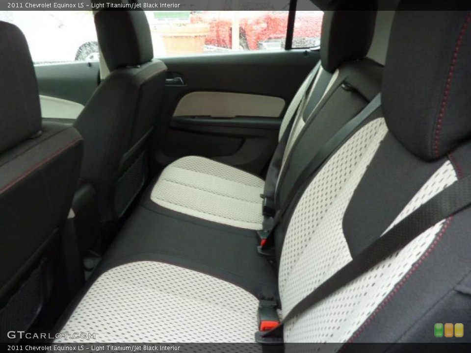 Light Titanium/Jet Black Interior Photo for the 2011 Chevrolet Equinox LS #39307397