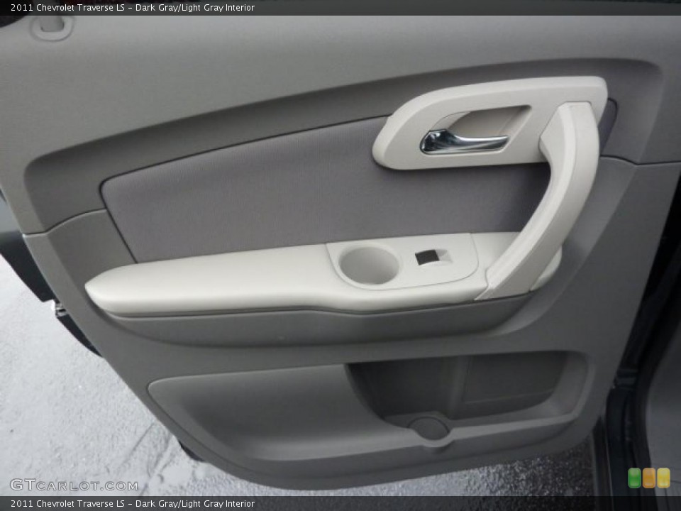 Dark Gray/Light Gray Interior Door Panel for the 2011 Chevrolet Traverse LS #39308045