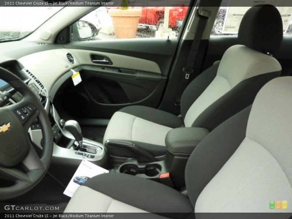 Jet Black/Medium Titanium Interior Photo for the 2011 Chevrolet Cruze LS #39310021