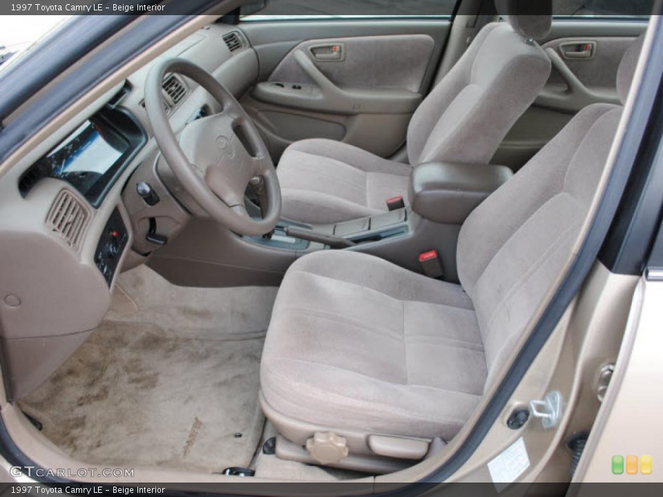 Beige Interior Photo for the 1997 Toyota Camry LE #39310821