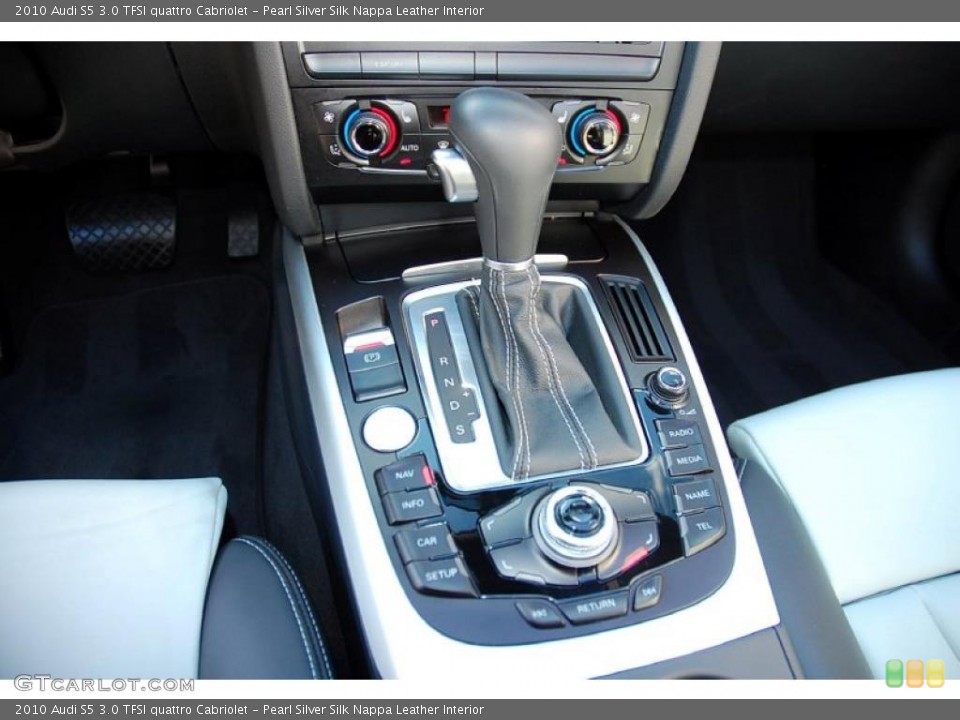 Pearl Silver Silk Nappa Leather Interior Transmission for the 2010 Audi S5 3.0 TFSI quattro Cabriolet #39314025