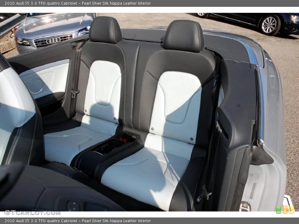 Pearl Silver Silk Nappa Leather Interior Photo for the 2010 Audi S5 3.0 TFSI quattro Cabriolet #39314049