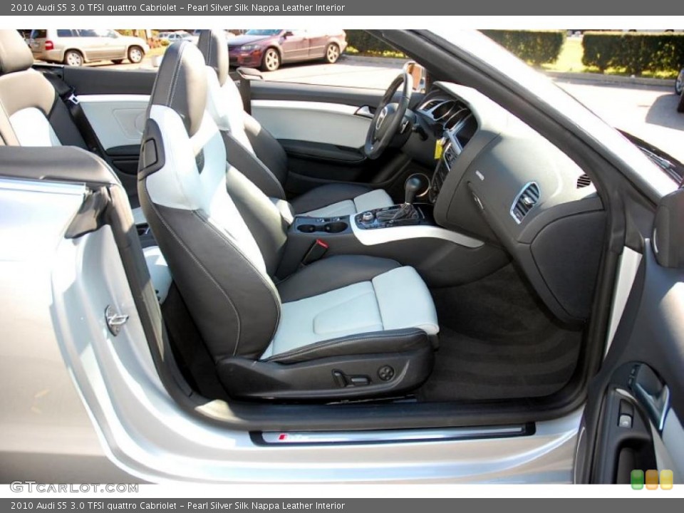 Pearl Silver Silk Nappa Leather Interior Photo for the 2010 Audi S5 3.0 TFSI quattro Cabriolet #39314097