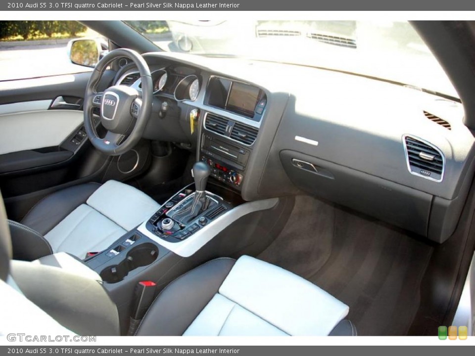 Pearl Silver Silk Nappa Leather Interior Dashboard for the 2010 Audi S5 3.0 TFSI quattro Cabriolet #39314109