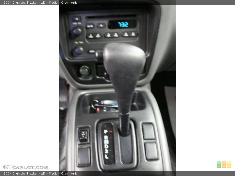 Medium Gray Interior Transmission for the 2004 Chevrolet Tracker 4WD #39314125