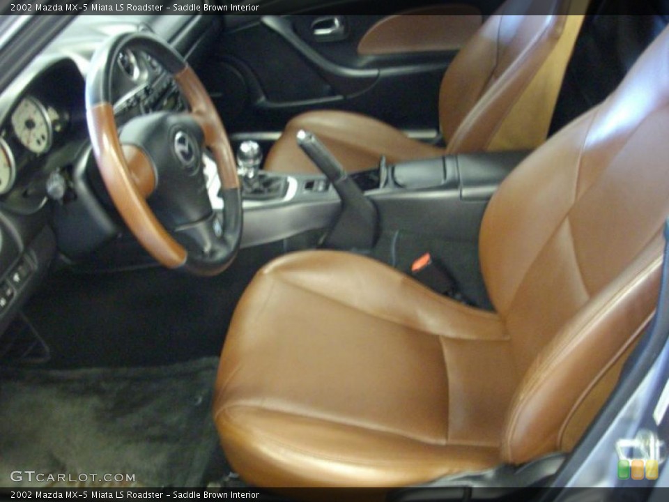 Saddle Brown Interior Photo for the 2002 Mazda MX-5 Miata LS Roadster #39315553