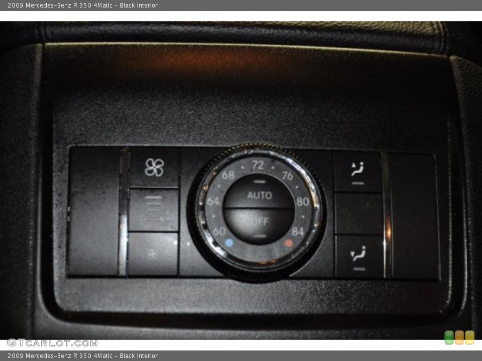 Black Interior Controls for the 2009 Mercedes-Benz R 350 4Matic #39317777