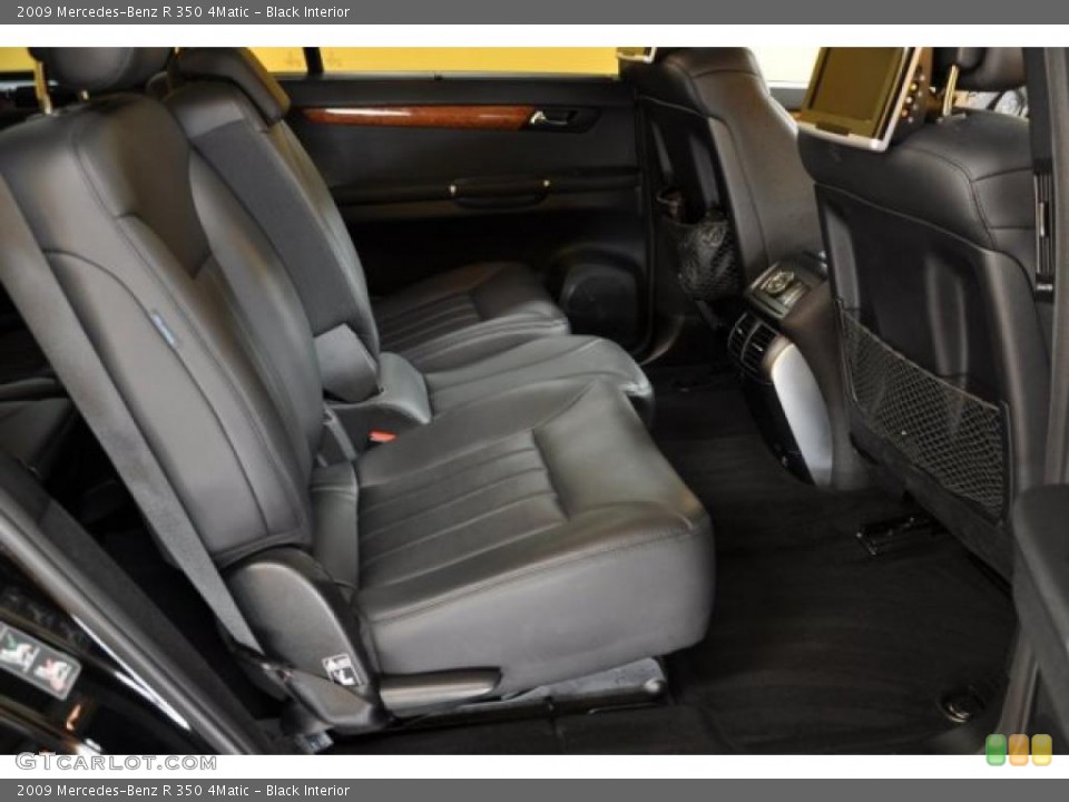 Black Interior Photo for the 2009 Mercedes-Benz R 350 4Matic #39317917